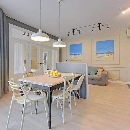 Dom & House Apartment Neptun Park Comfort Гданьск Экстерьер фото
