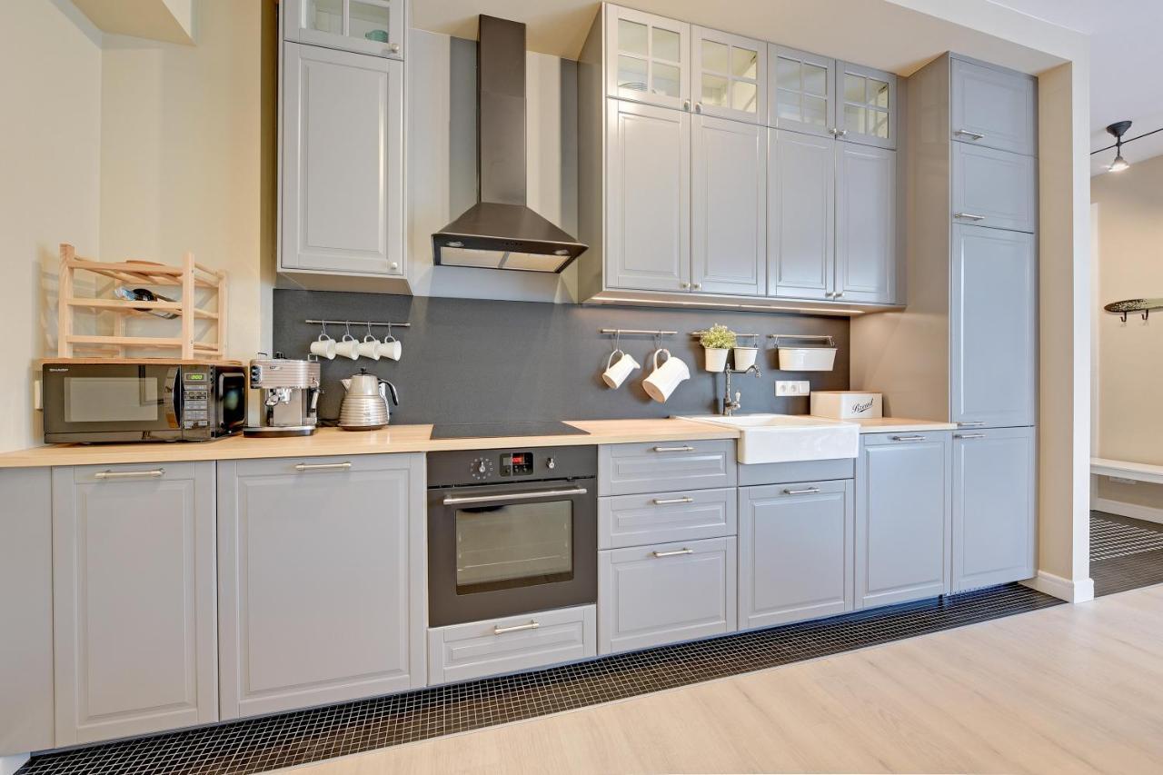 Dom & House Apartment Neptun Park Comfort Гданьск Экстерьер фото