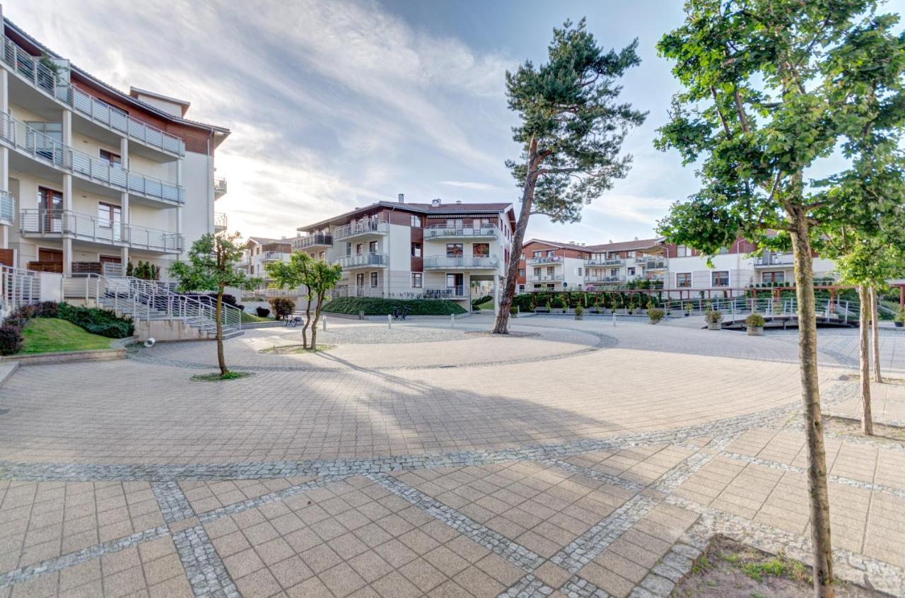 Dom & House Apartment Neptun Park Comfort Гданьск Экстерьер фото